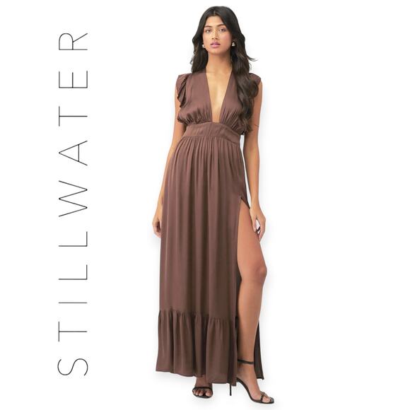 STILLWATER Revolve | Small | What If Chocolate Brown Plunge Neck Maxi Dress - Picture 1 of 16